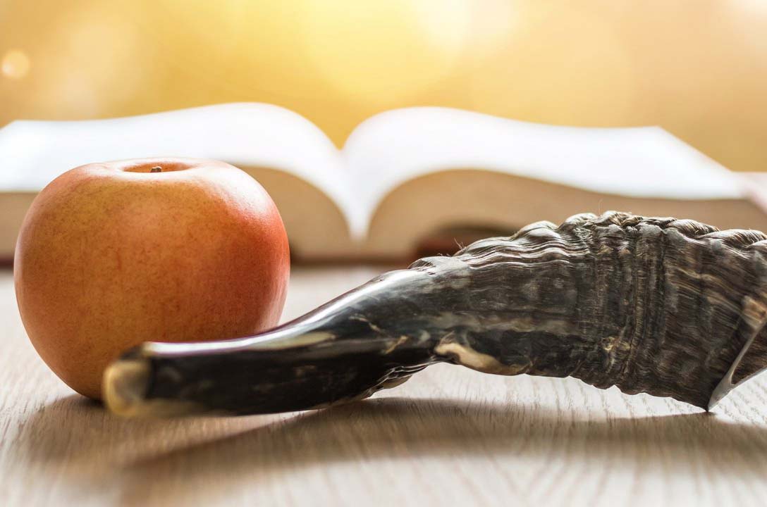 A Student-Led Honoring of the Jewish High Holy Days